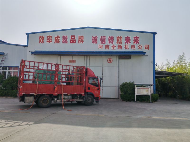 YP500-6/630KW/380V變頻電機(jī)配800kw變頻柜裝車(chē)發(fā)貨